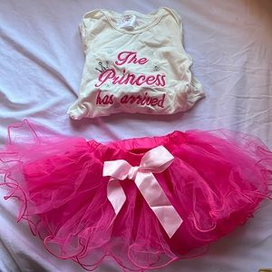 Really cute outfit for newborns. My baby looked so cute.